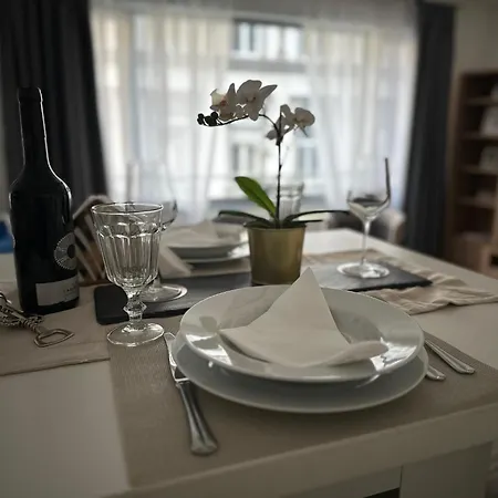 Wellness By The Opera Appartement
