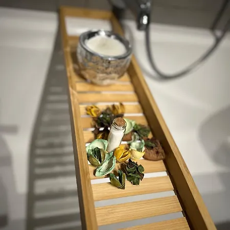 Wellness By The Opera * Budapest