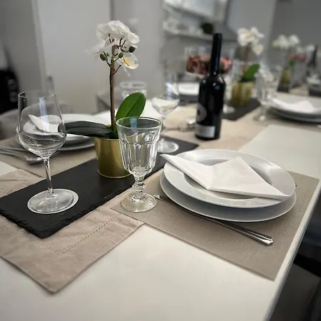 Wellness By The Opera * Budapest